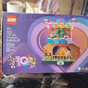 LEGO Friends Heartlake City Fireplace Set - Purple and Multicolor